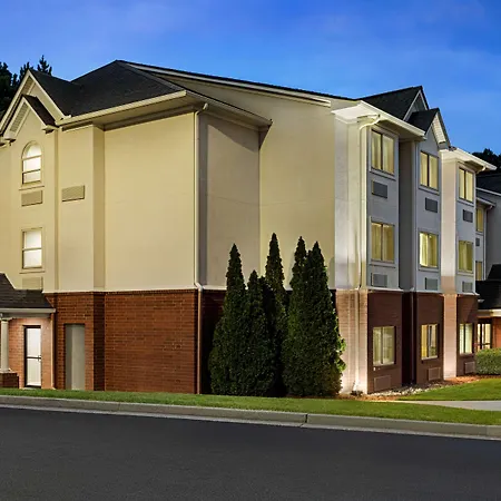 Microtel Inn & Suites By Wyndham Woodstock/Atlanta North-2